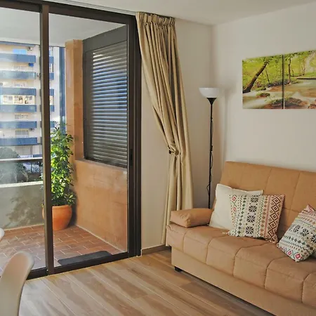 Recently Refurbished With Sea Views. Fuengirola